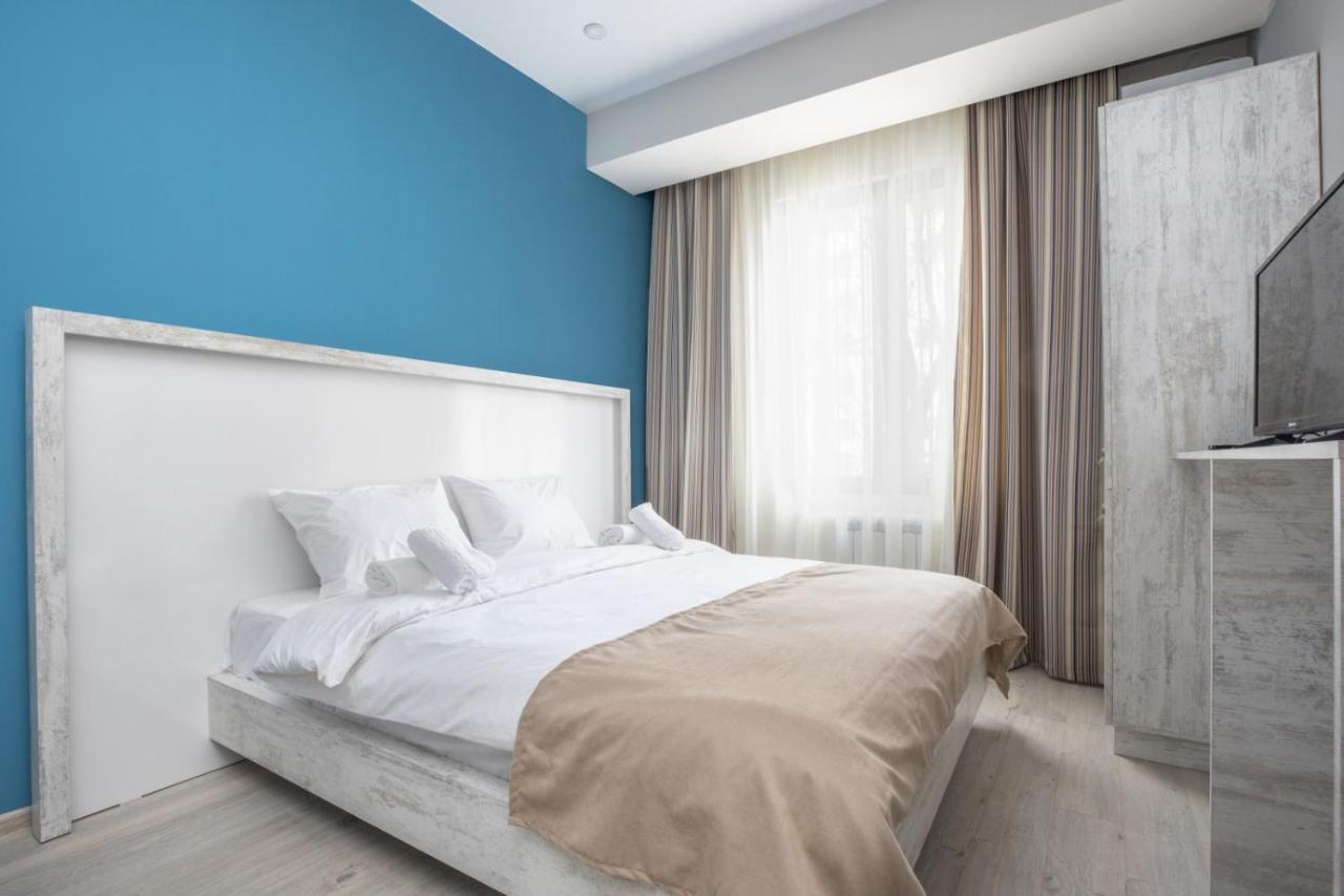 Hotel Armeni Erévan Extérieur photo